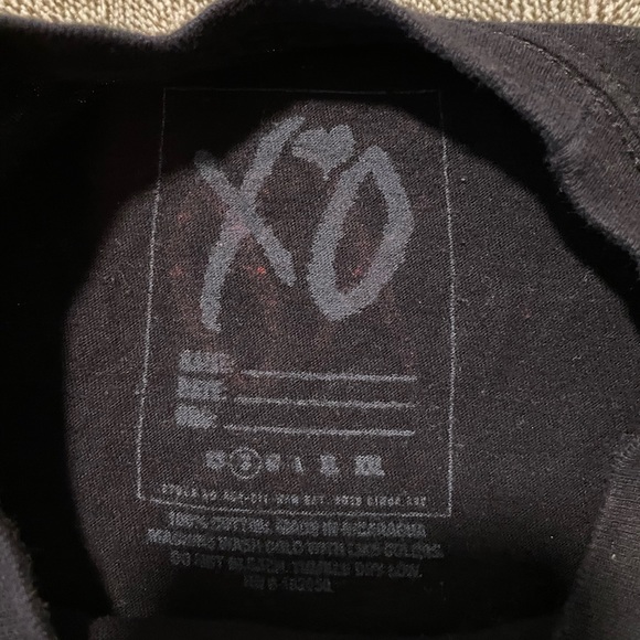 XO The Weeknd 2017 Tour Concert T-Shirt, Medium - Picture 4 of 5